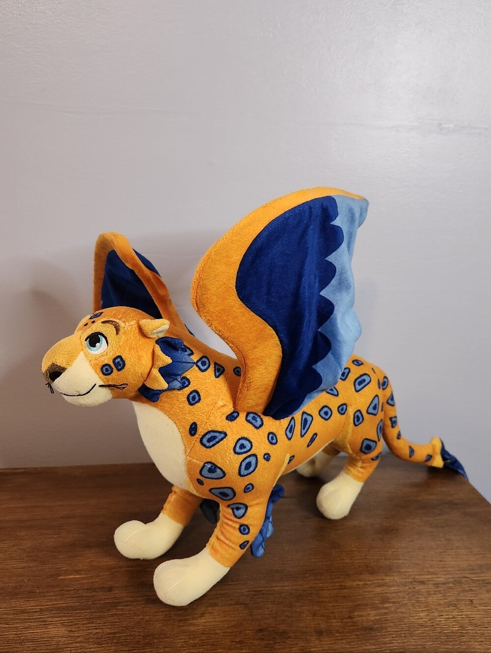 Disney Store Elena Of Avalor Skylar Jaquin Winged Jaquar Luna Cat Plush 12" Tall